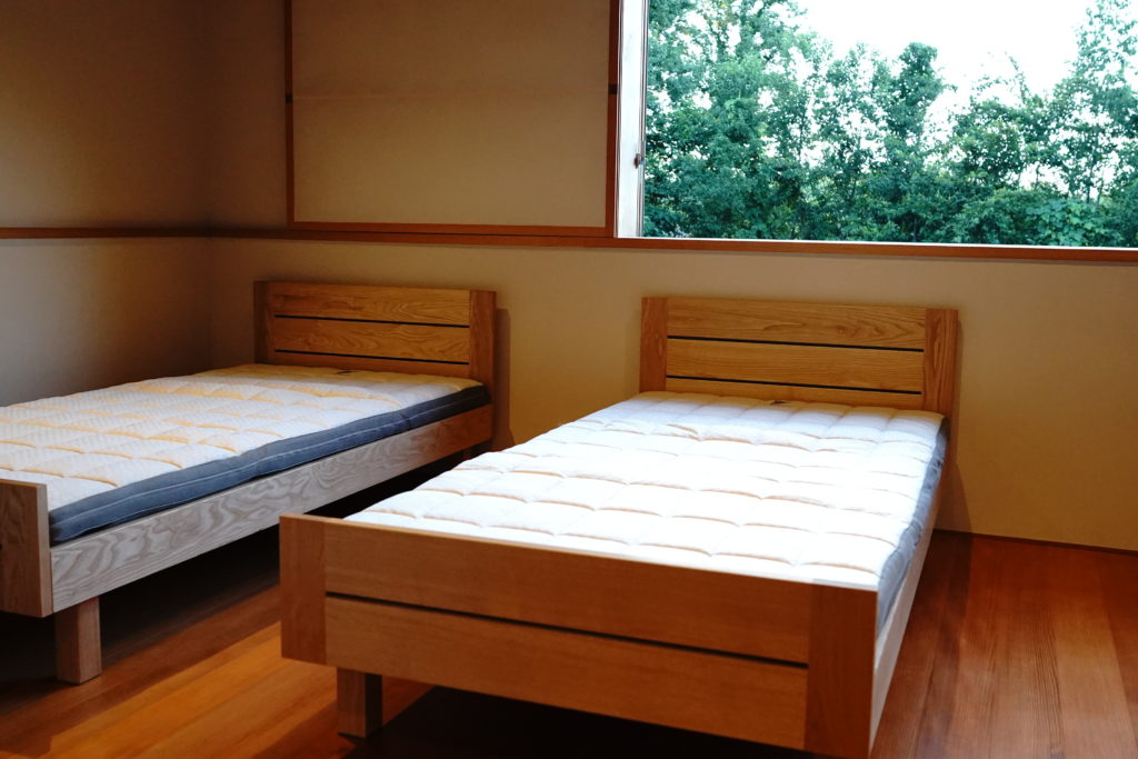 白雨｜三日月チェア｜家具｜加賀市